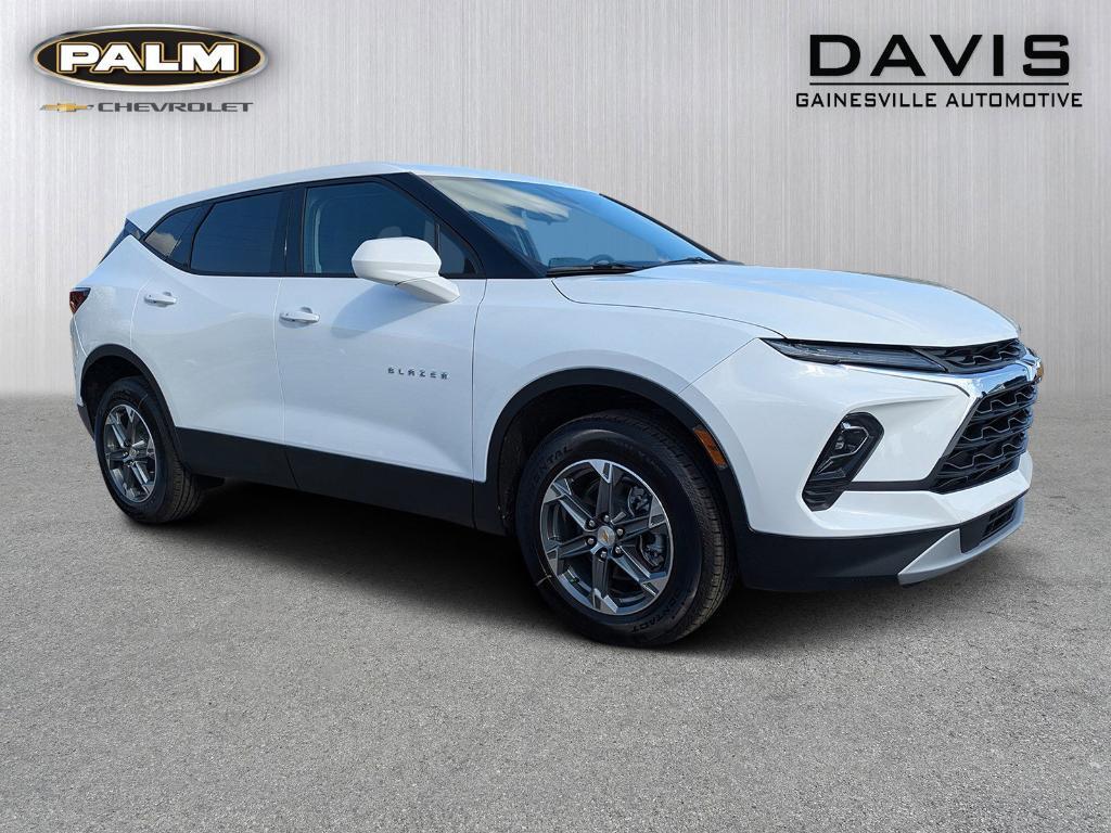 new 2025 Chevrolet Blazer car, priced at $34,180