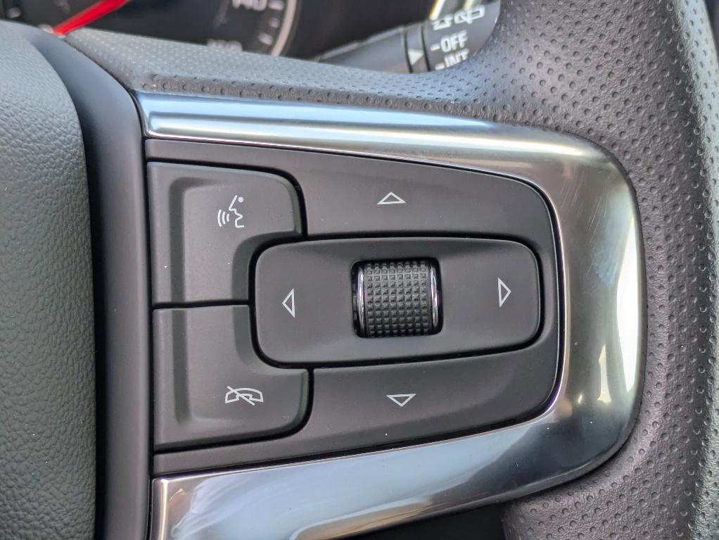 new 2025 Chevrolet Blazer car, priced at $34,180