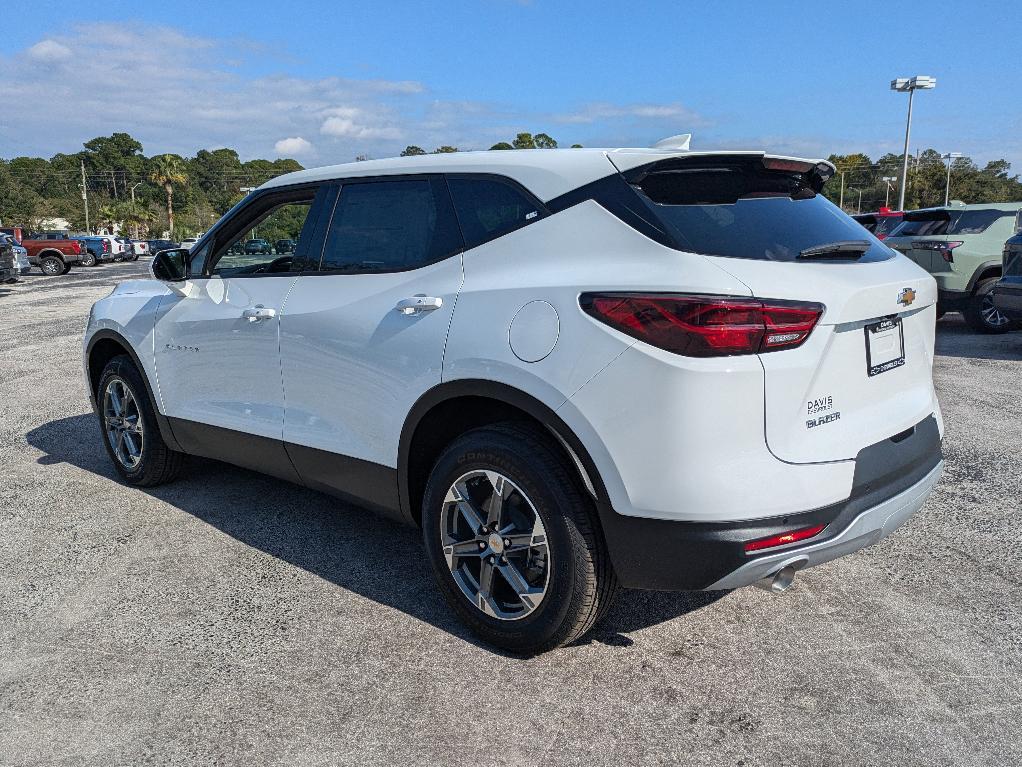 new 2025 Chevrolet Blazer car, priced at $34,180
