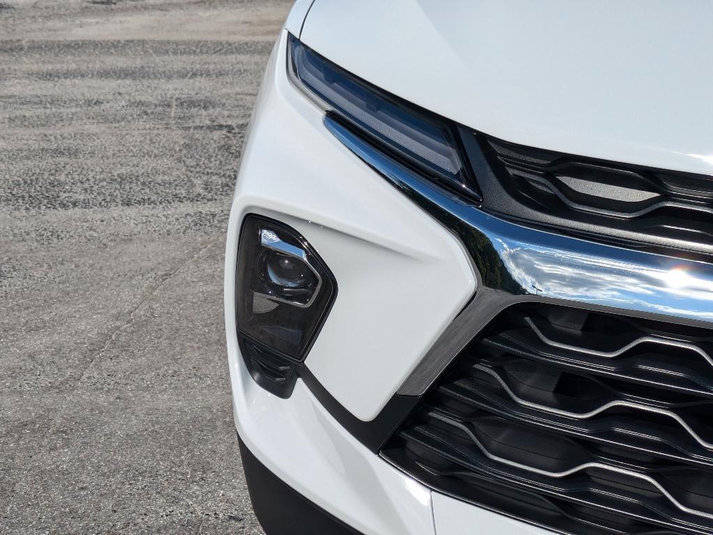 new 2025 Chevrolet Blazer car, priced at $34,180