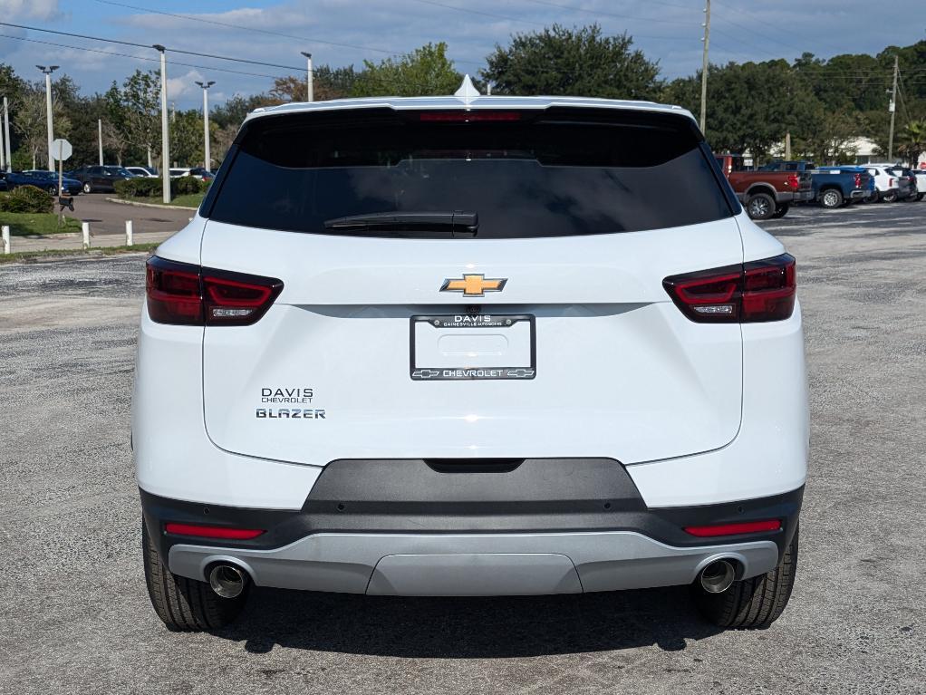 new 2025 Chevrolet Blazer car, priced at $34,180