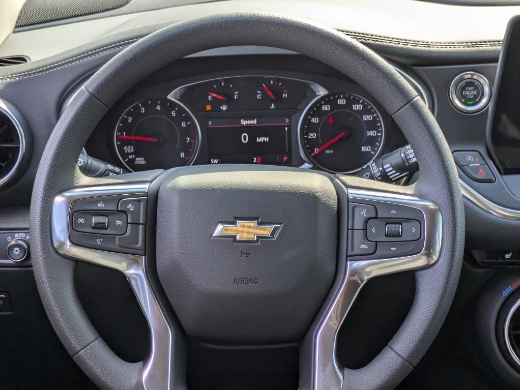 new 2025 Chevrolet Blazer car, priced at $34,180