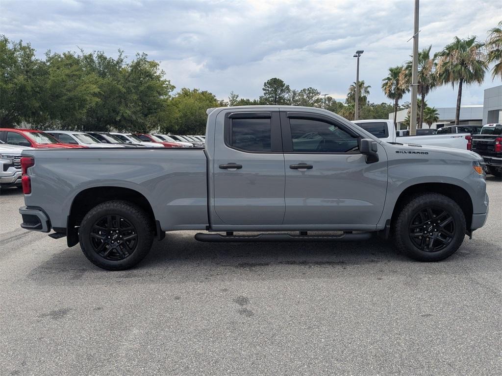 used 2025 Chevrolet Silverado 1500 car, priced at $40,989