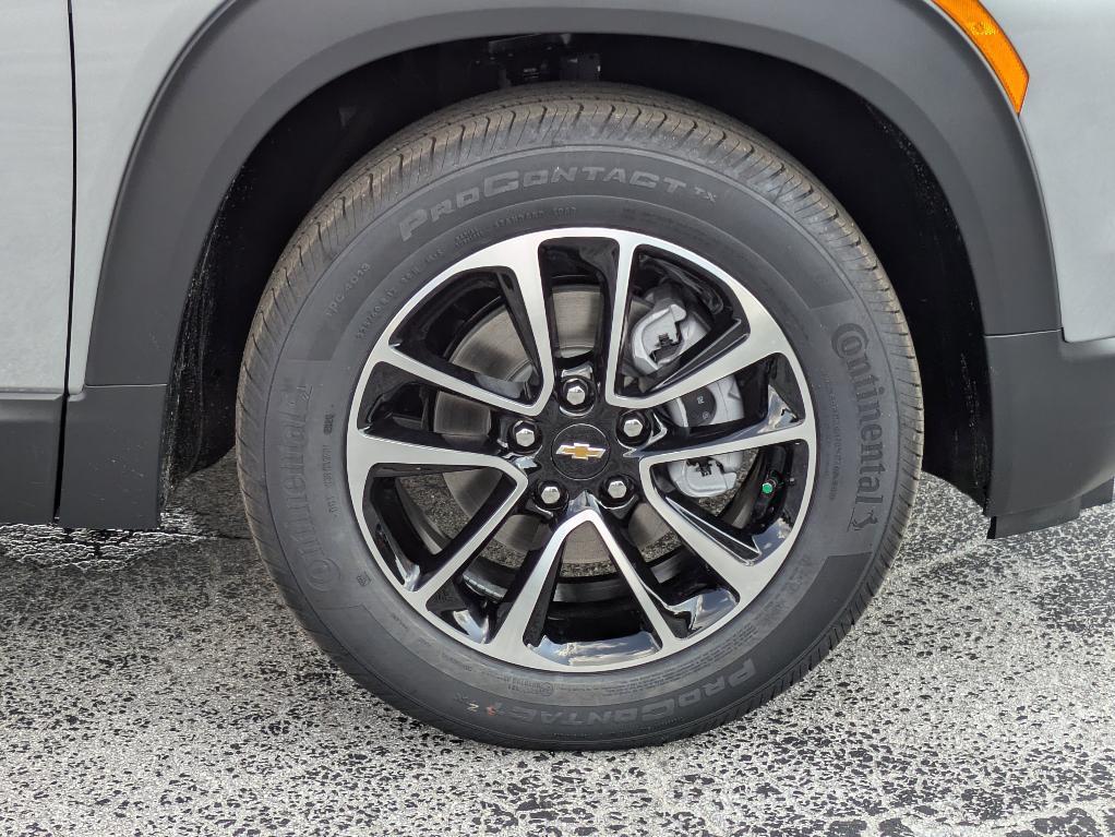 new 2026 Chevrolet TrailBlazer car, priced at $25,945