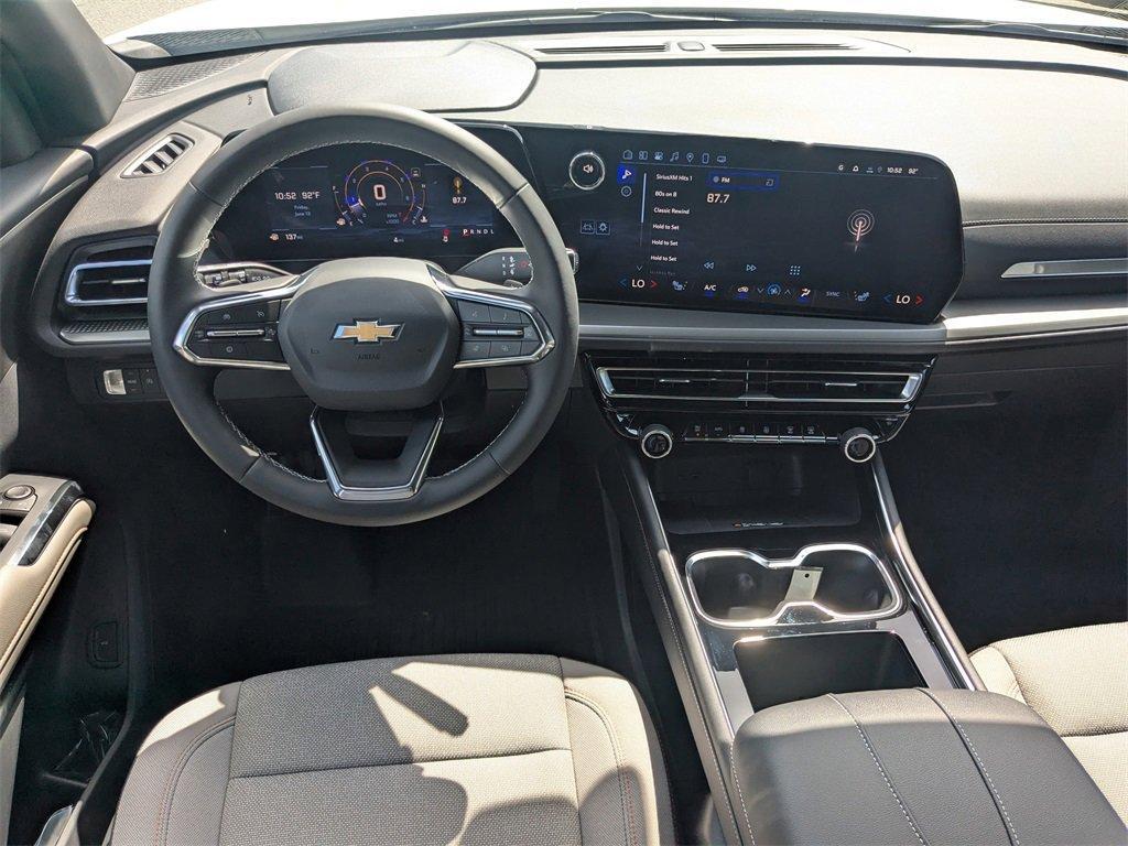 new 2025 Chevrolet Traverse car, priced at $43,045