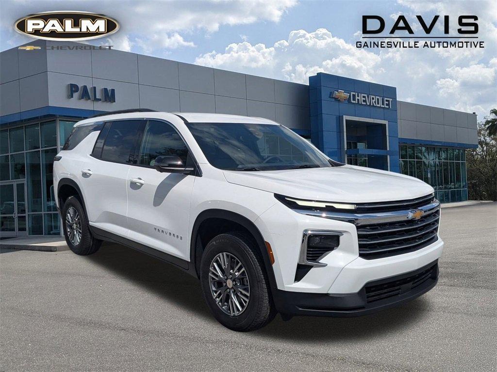 new 2025 Chevrolet Traverse car, priced at $43,045