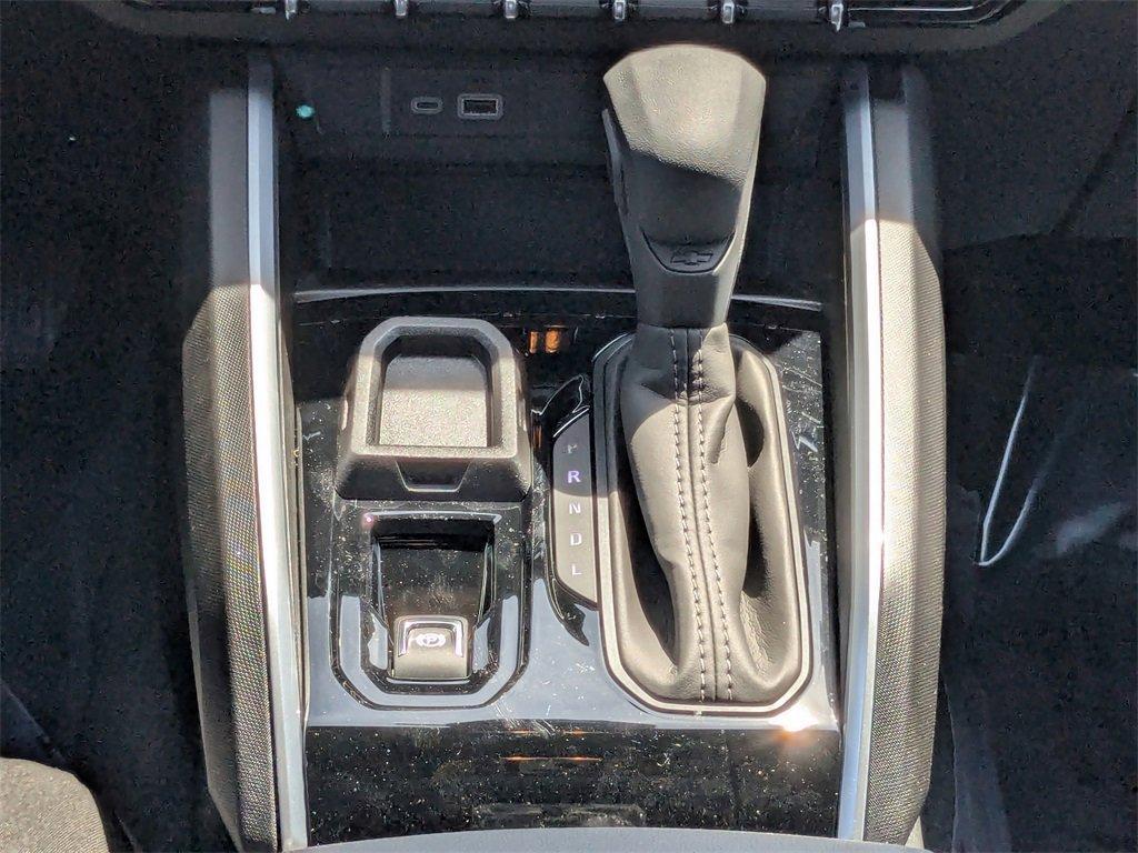new 2025 Chevrolet Colorado car, priced at $38,555