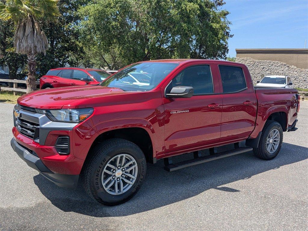 new 2025 Chevrolet Colorado car, priced at $38,555