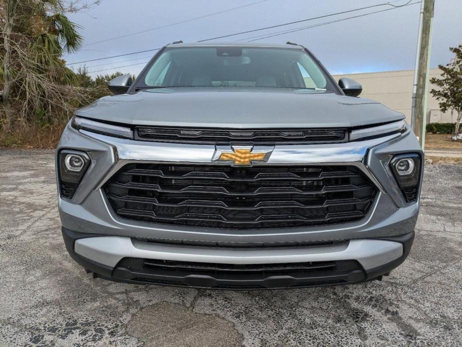 new 2025 Chevrolet TrailBlazer car, priced at $27,725