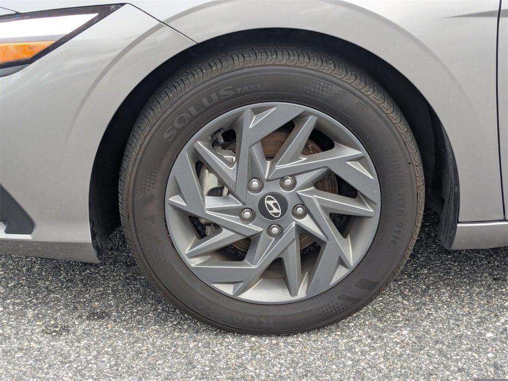 used 2024 Hyundai Elantra car, priced at $19,286