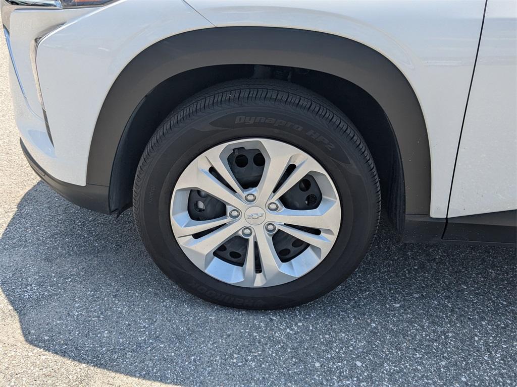 used 2025 Chevrolet Trax car, priced at $22,187
