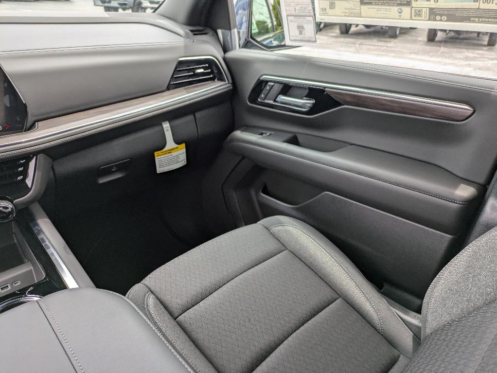 new 2025 Chevrolet Tahoe car, priced at $59,295