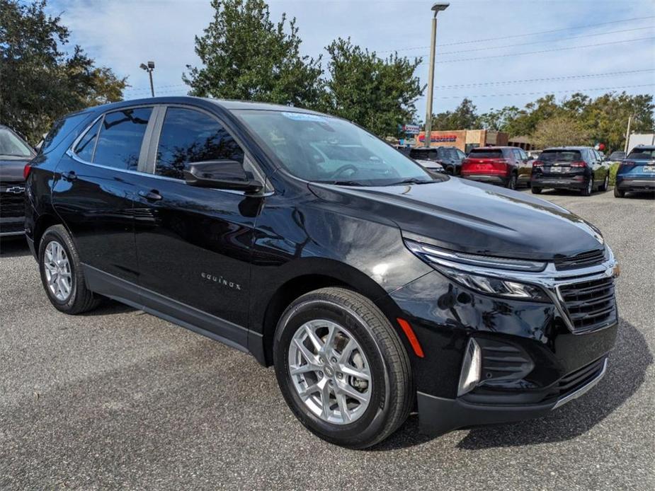 used 2022 Chevrolet Equinox car, priced at $22,389