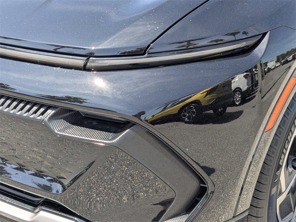 new 2025 Chevrolet Equinox EV car, priced at $36,890
