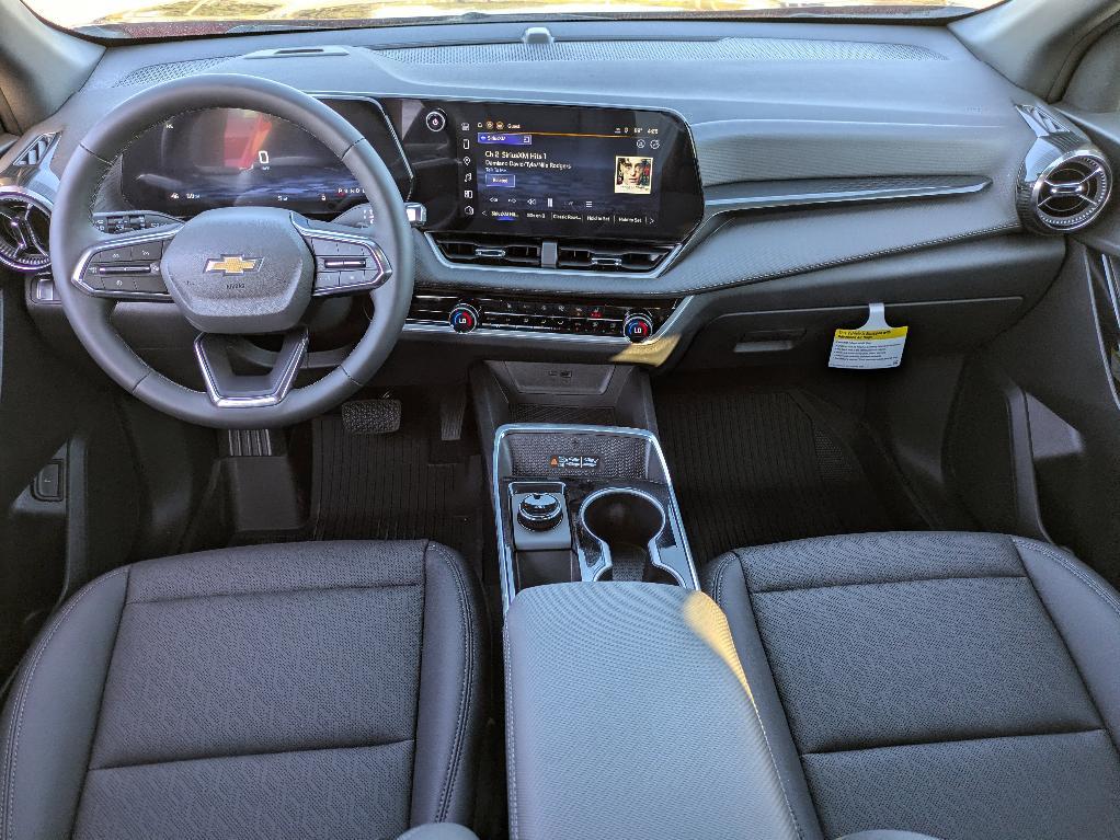 new 2026 Chevrolet Equinox car, priced at $31,305