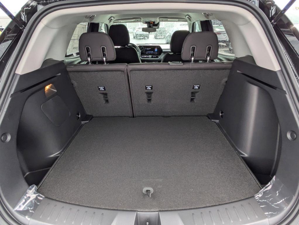 new 2025 Chevrolet TrailBlazer car, priced at $24,180