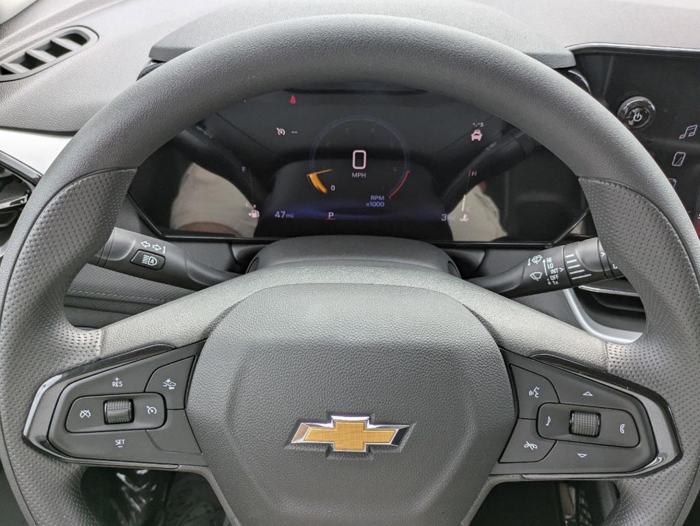 new 2025 Chevrolet TrailBlazer car, priced at $24,180