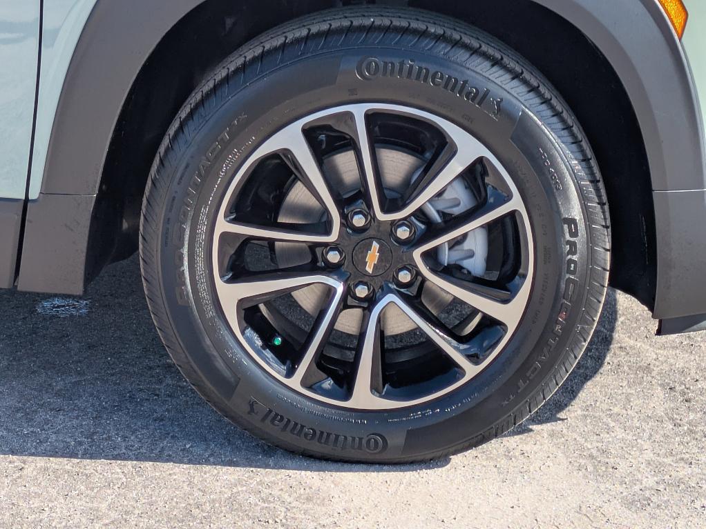 new 2026 Chevrolet TrailBlazer car, priced at $25,945