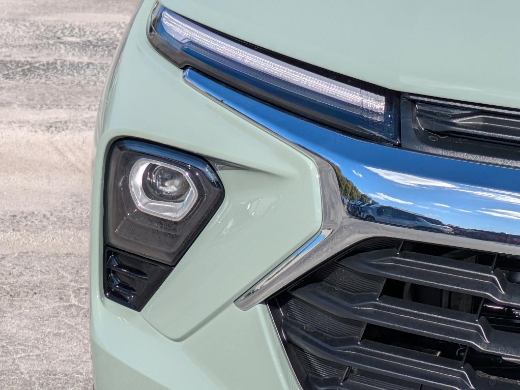 new 2026 Chevrolet TrailBlazer car, priced at $25,945