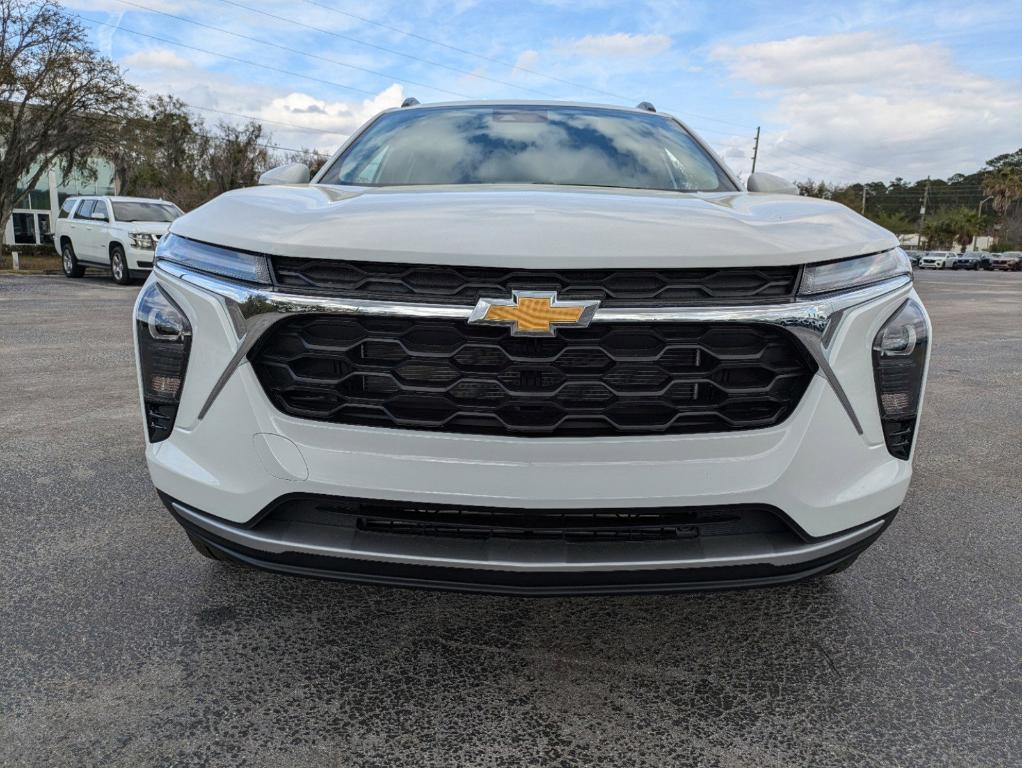 new 2025 Chevrolet Trax car, priced at $24,485