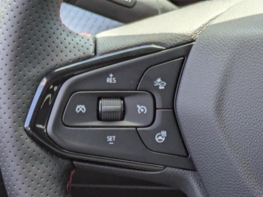 new 2025 Chevrolet Trax car, priced at $23,290