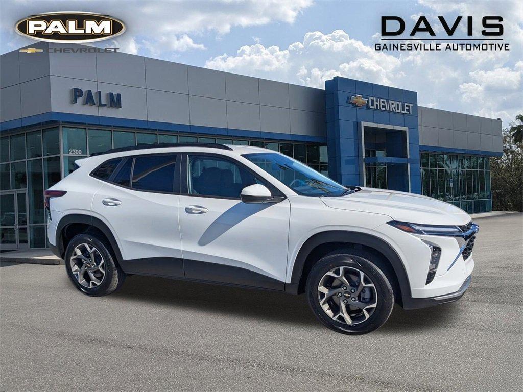 new 2026 Chevrolet Trax car, priced at $25,650