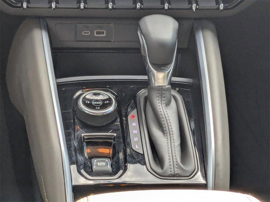 used 2024 Chevrolet Colorado car, priced at $46,289