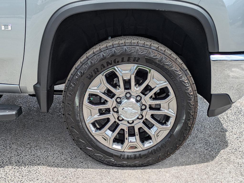 new 2025 Chevrolet Silverado 2500 car, priced at $82,715