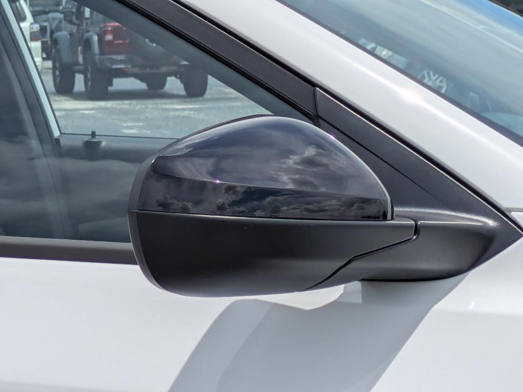 new 2025 Chevrolet Trax car, priced at $25,160