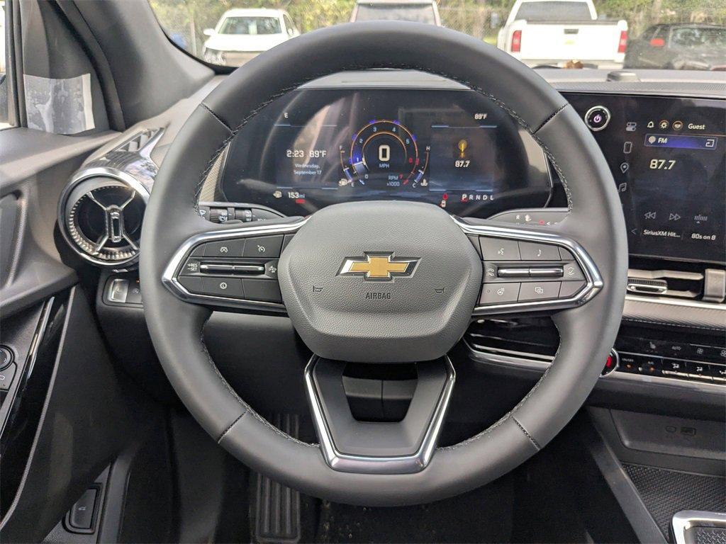 new 2026 Chevrolet Equinox car, priced at $30,870