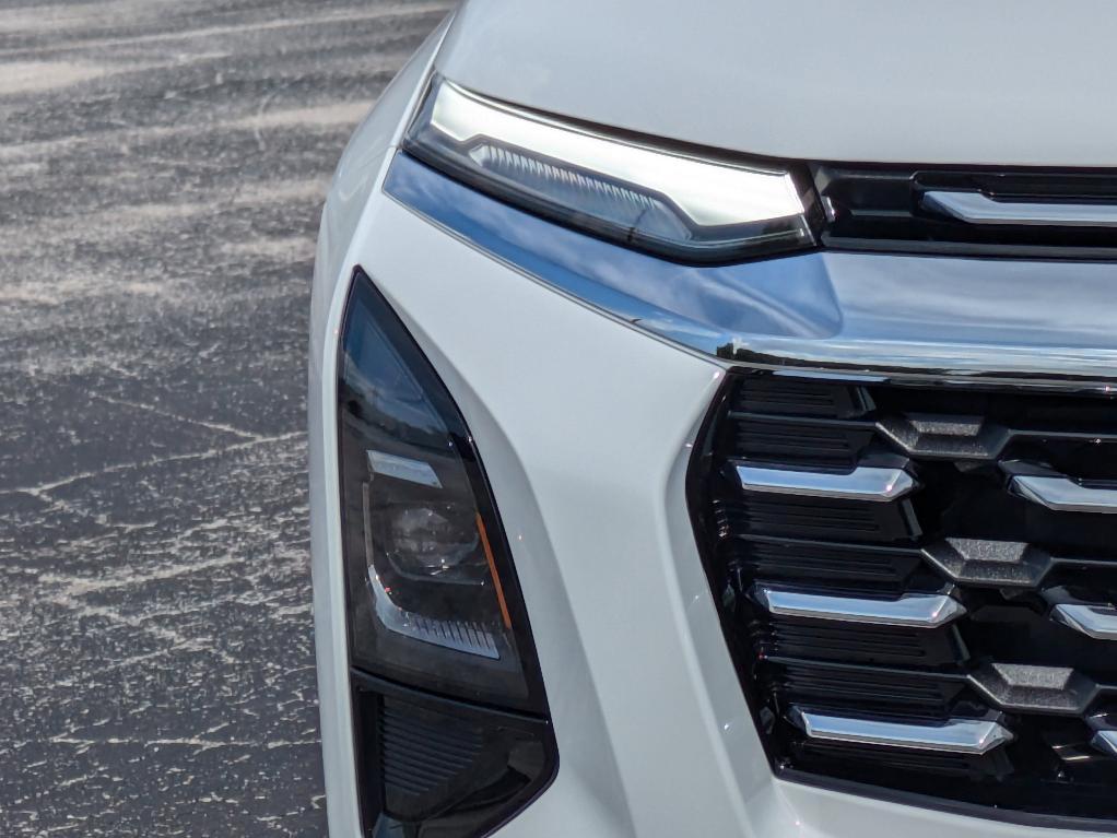 new 2026 Chevrolet Equinox car, priced at $28,820
