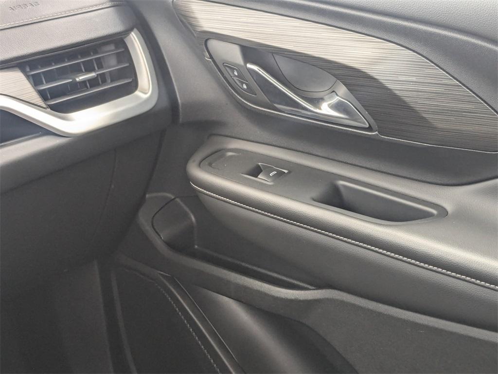 used 2024 GMC Terrain car, priced at $25,489