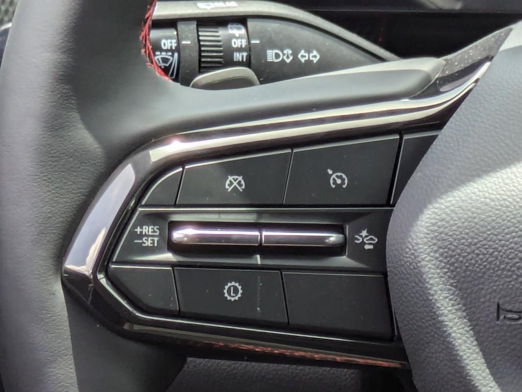 new 2026 Chevrolet Equinox car, priced at $33,190