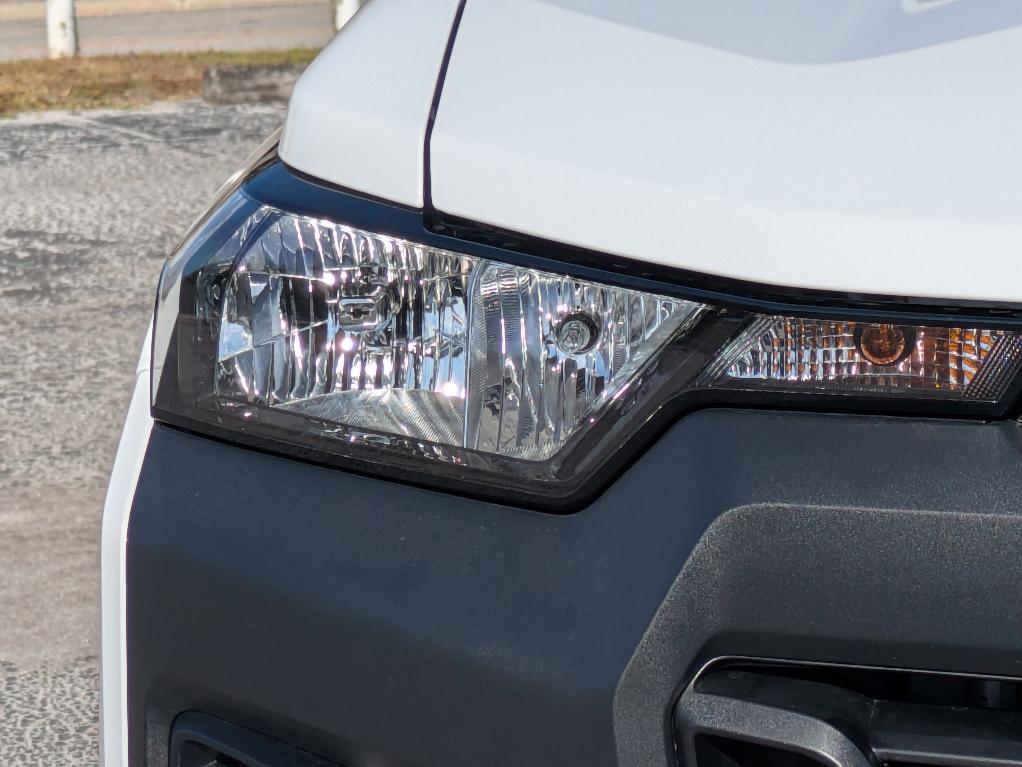 new 2026 Chevrolet Colorado car, priced at $35,095