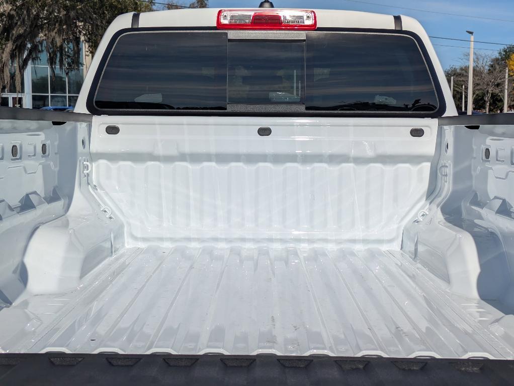 new 2026 Chevrolet Colorado car, priced at $35,095