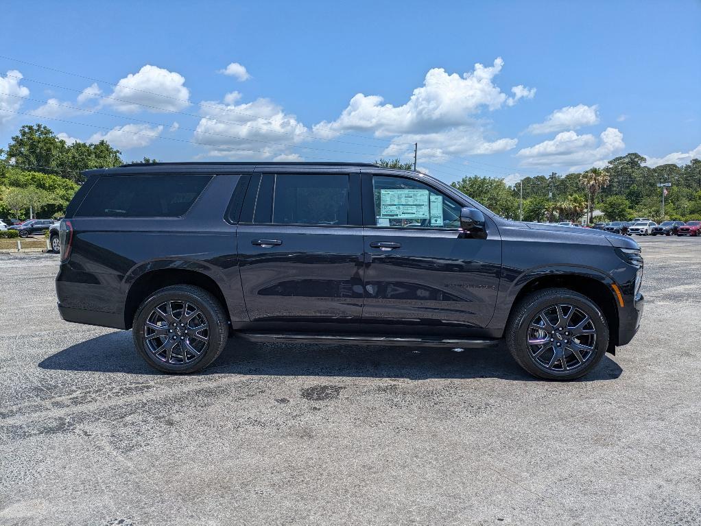 new 2025 Chevrolet Suburban car, priced at $75,625