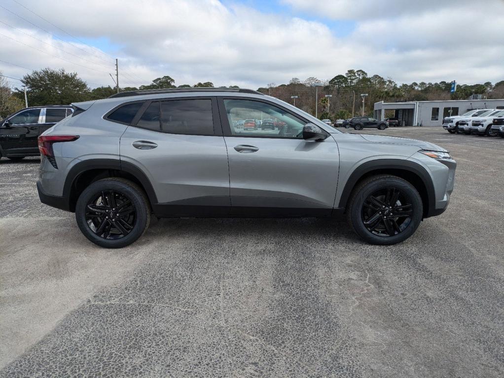 new 2025 Chevrolet Trax car, priced at $25,989