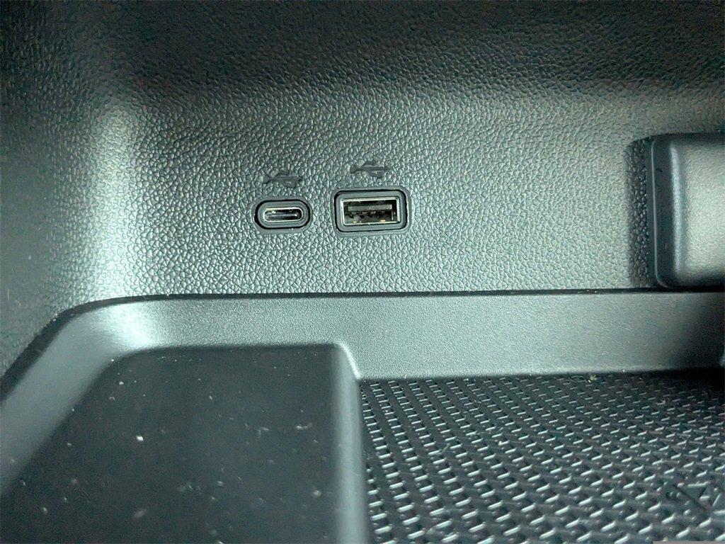 new 2026 Chevrolet Traverse car, priced at $56,555