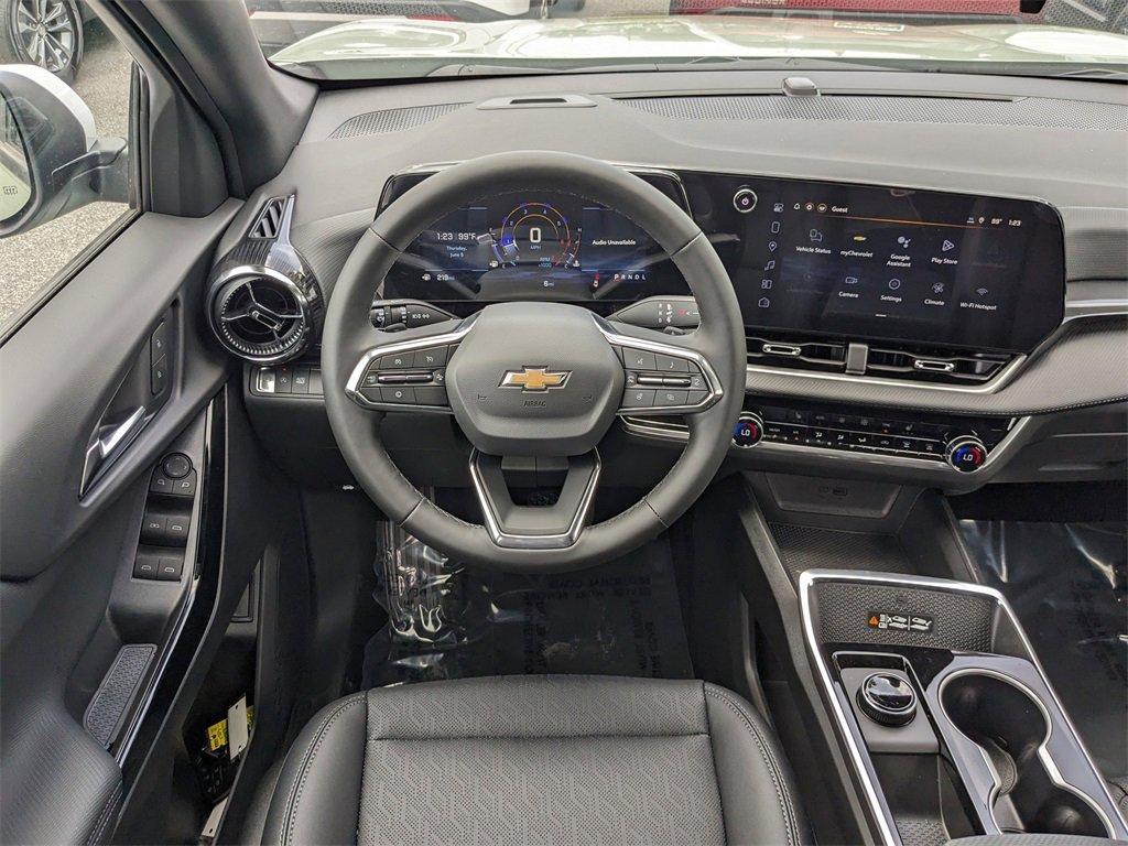 new 2026 Chevrolet Equinox car, priced at $32,685
