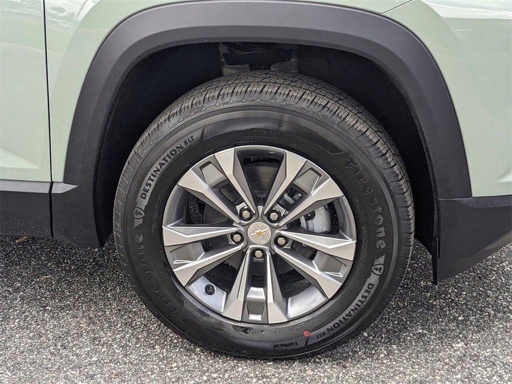 new 2026 Chevrolet Equinox car, priced at $32,685