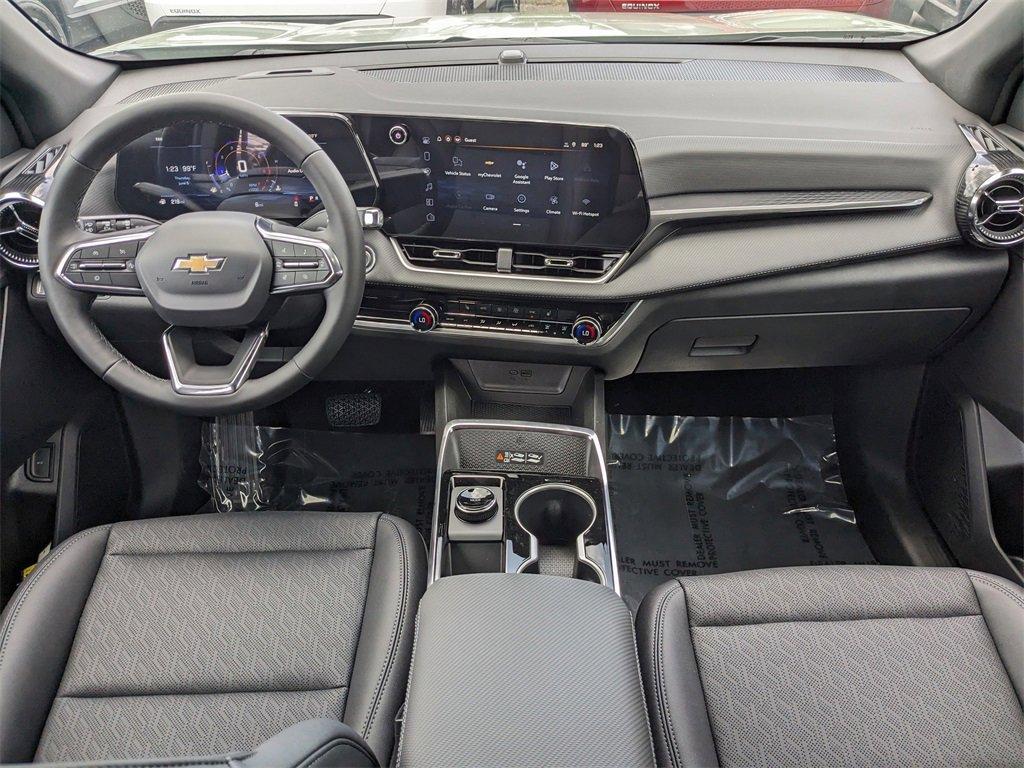 new 2026 Chevrolet Equinox car, priced at $32,685