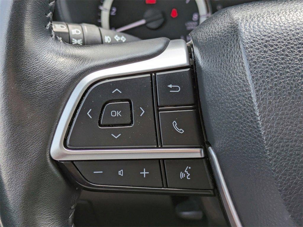 used 2023 Toyota Highlander car, priced at $33,985