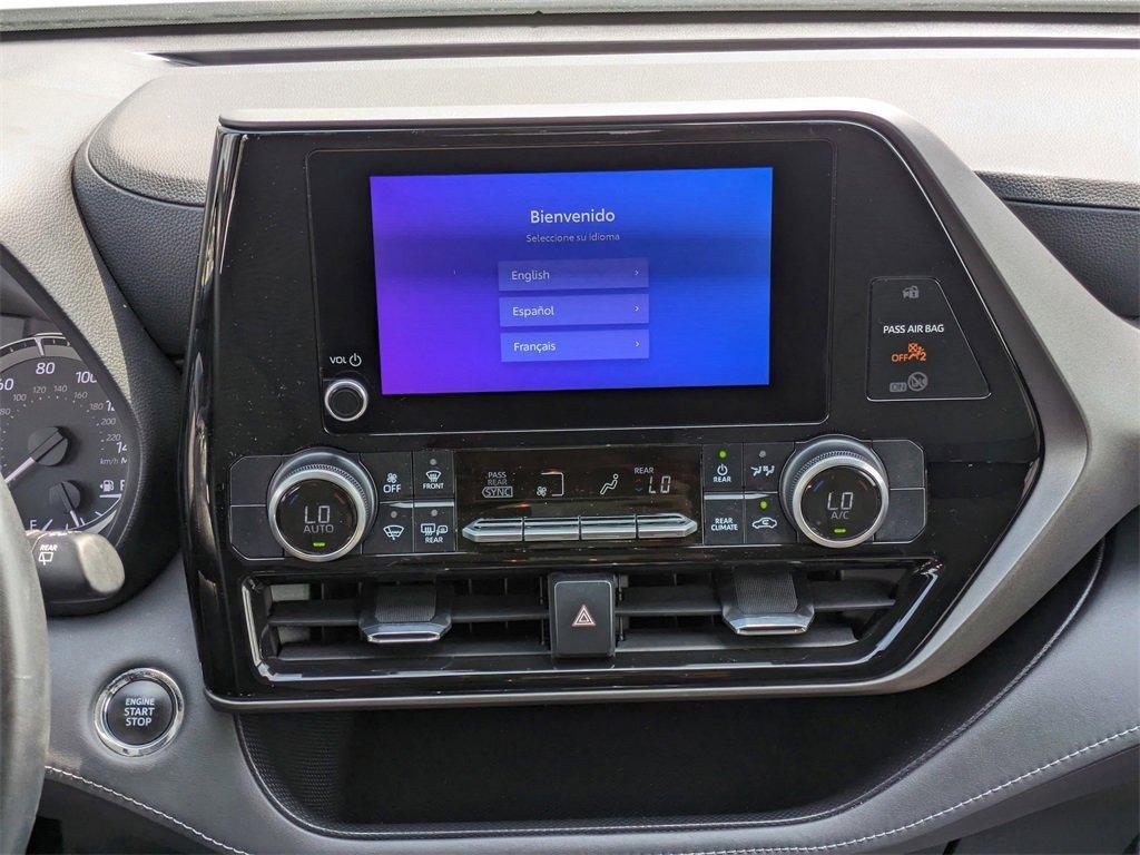 used 2023 Toyota Highlander car, priced at $33,985