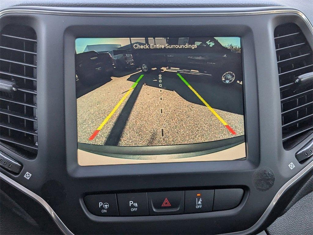 used 2023 Jeep Cherokee car, priced at $21,689