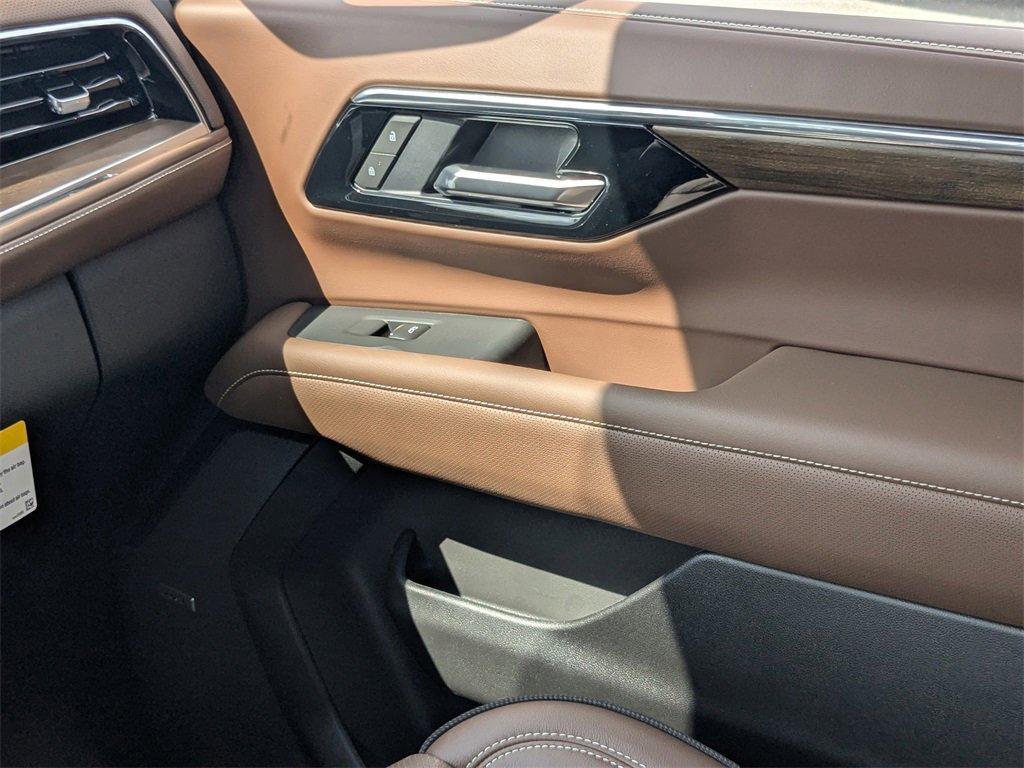 new 2025 Chevrolet Suburban car, priced at $83,495