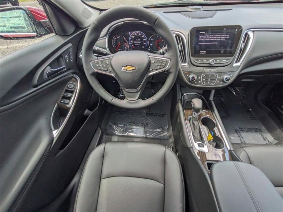 new 2024 Chevrolet Malibu car, priced at $29,840