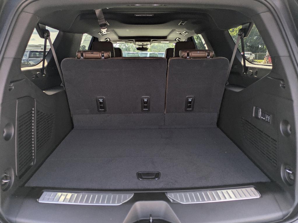 new 2025 Chevrolet Suburban car, priced at $80,455