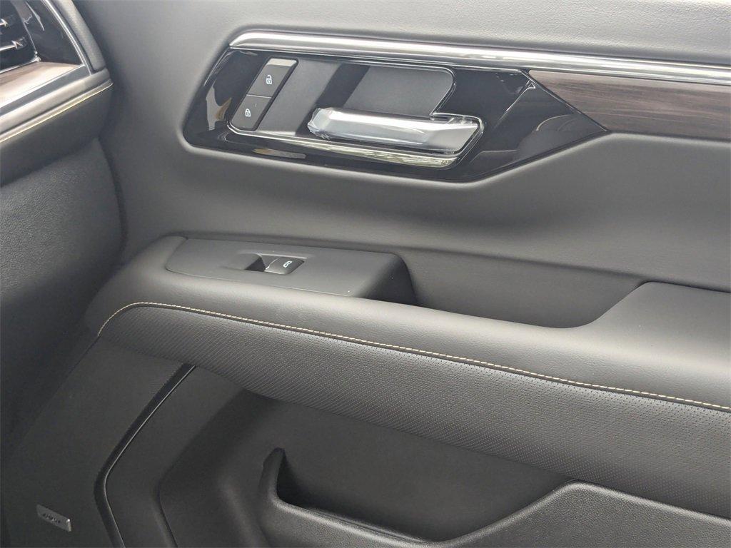 new 2025 Chevrolet Suburban car, priced at $80,429