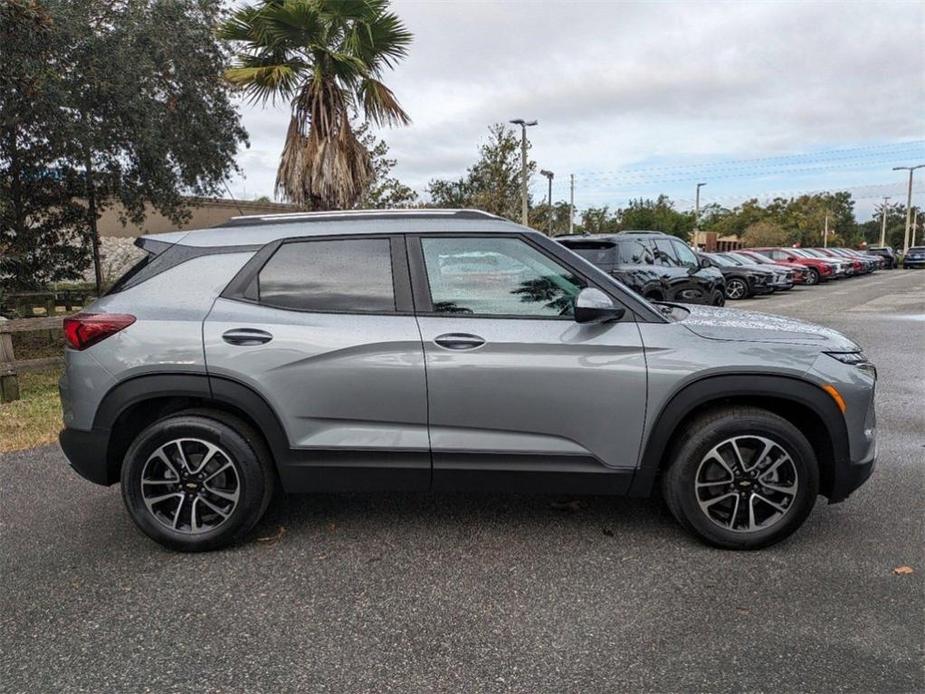 new 2025 Chevrolet TrailBlazer car, priced at $27,985