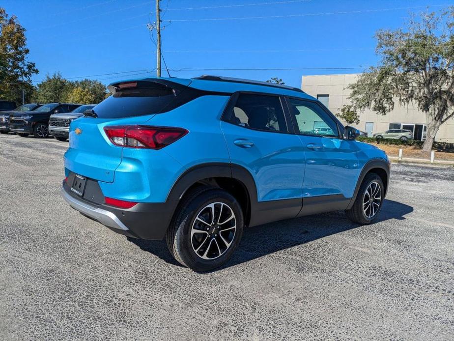 new 2025 Chevrolet TrailBlazer car, priced at $28,370